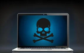 扫描一下网站代码，看看有没有漏洞